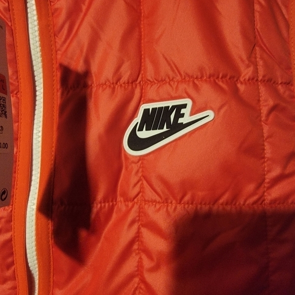 Nike Sportswear Synthetic Down Fill Full Zip Vest Mens Large Red DV2929-673 - Picture 4 of 6